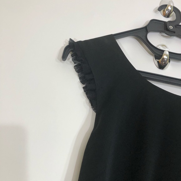 NWT Elizabeth and James Adriene Dress in Black 10 - Picture 5 of 8